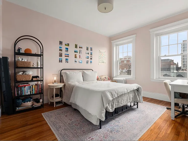 282 Newbury St #17A — Photo 3