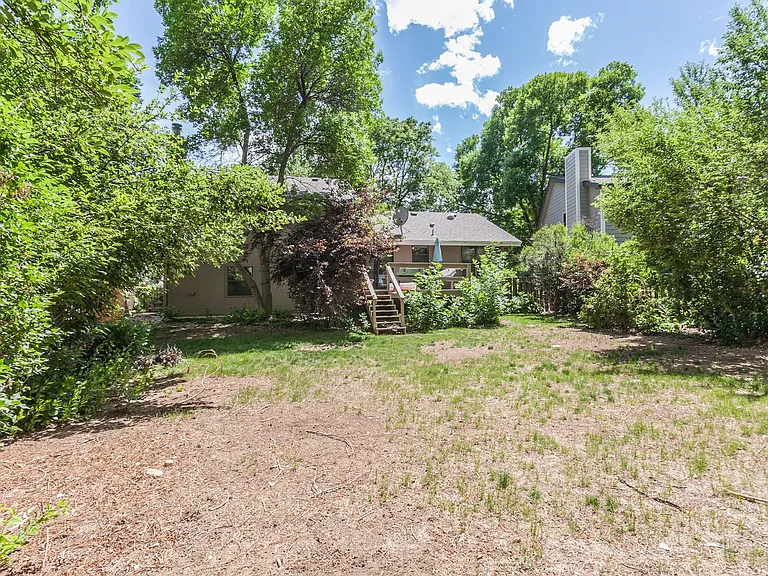 2538 Creekwood Dr — Photo 36