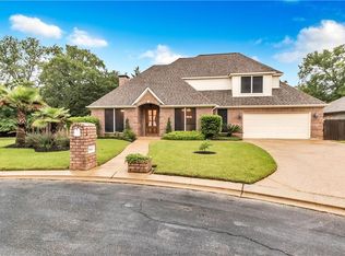 9414 Whitney Ln, College Station, TX 77845