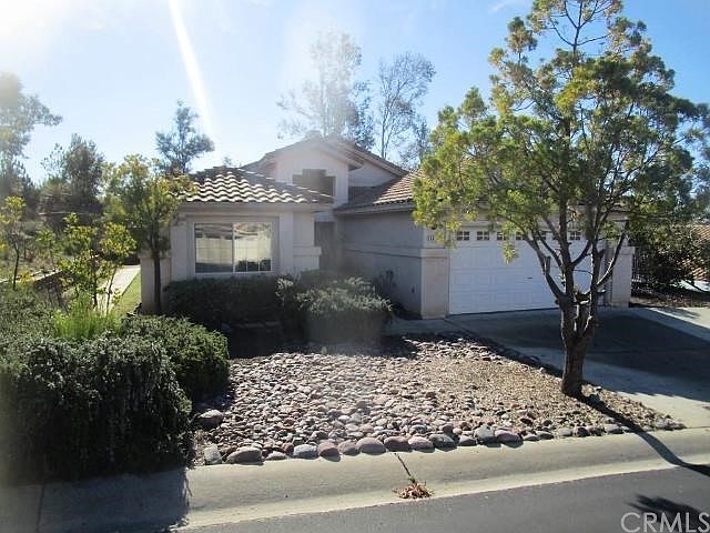 2nd image of 2657 Columbine Rd