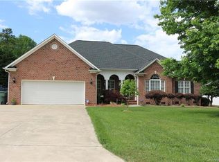 3012 High Ridge Ct, Gastonia, NC 28056