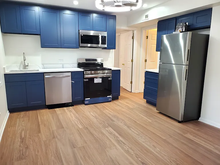 2900 W Foster Ave #GS — Photo 4