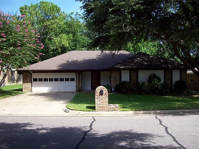 1st image of 3416 Dovecreek Dr
