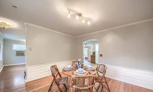 254 Quentin Dr — Photo 8