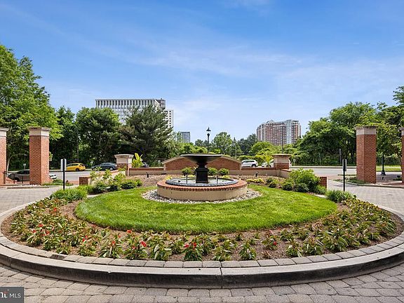 3rd image of 11710 Old Georgetown Rd APT 602