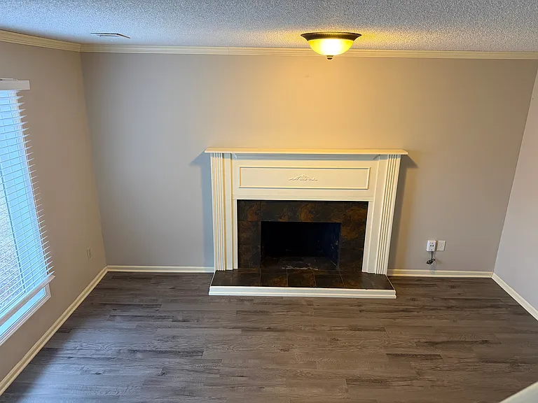 406 NE Independence Ave #A — Photo 14