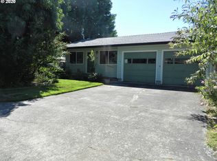 1415 Walton Way, Woodburn, OR