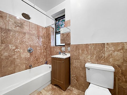 5th image of 12 W 103rd St APT 34