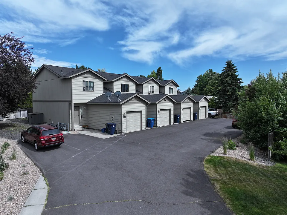 1215 NE Dawson Dr #D