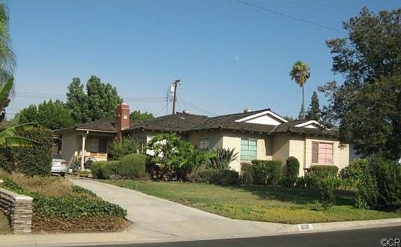 3rd image of 1026 S Terri Ann Dr