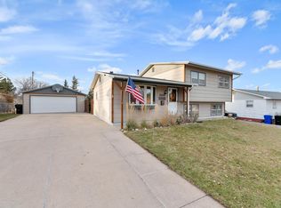 2623 Hoefer Ave, Rapid City, SD 57701