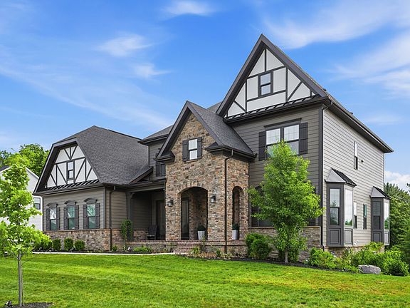 2nd image of 123 Abigail Dr