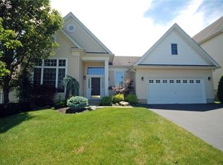 7 Winnie Palmer Ct, Monroe Township, NJ 08831
