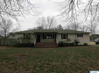 2925 Turnpike Rd, Albertville, AL 35950