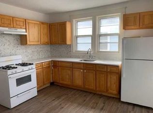 42 Manitou Ave #2, Poughkeepsie, NY 12601