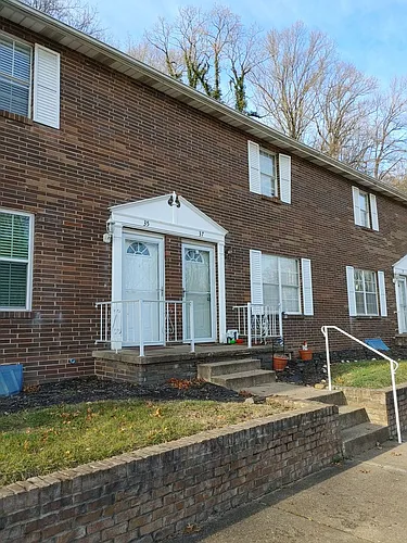 37 Campbell Dr Photo 1