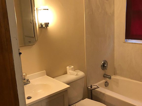 Full Bath