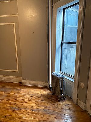 3rd image of 838 Washington Ave #3L