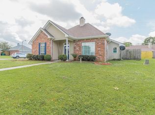 101 Weeping Willow Blvd, Broussard, LA 70518