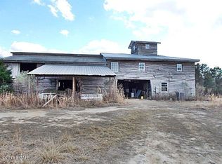 4387 Dry Creek Rd, Marianna, FL 32448