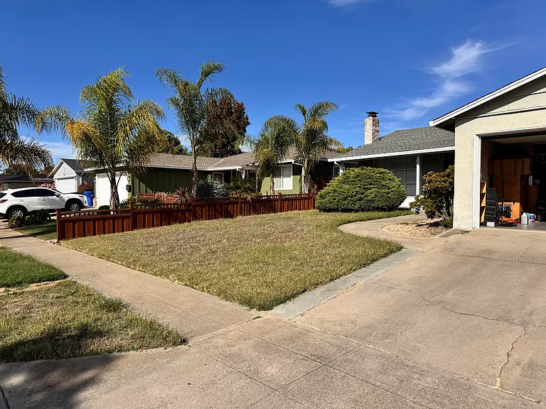 40552 Verne St — Photo 2