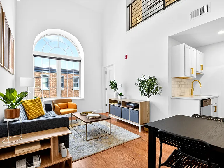 Clearfield Lofts — Photo 16