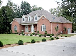 412 Creekside Pl, Sparta, TN 38583