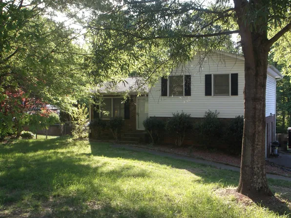 114 Carolina Dr, King, NC 27021