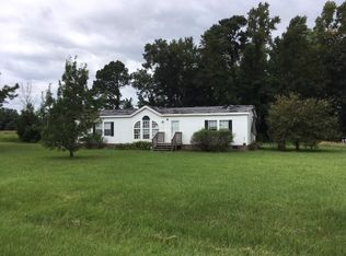 107 Caddell Dr, Maxton, NC 28364