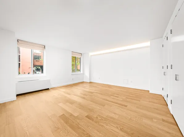 333 Rector Place image 14 of 20