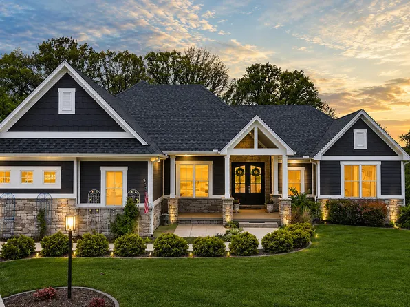 12935 Red Lily Way, Saint John, IN 46373