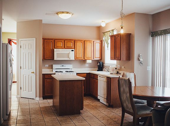 4th image of 5408 Alexandria Ln