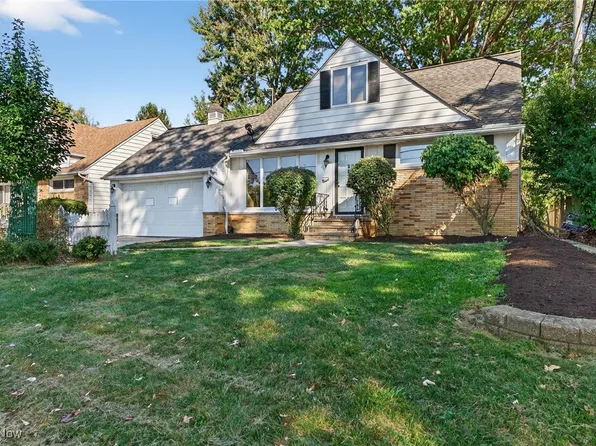405 E 262nd St, Euclid, OH 44132