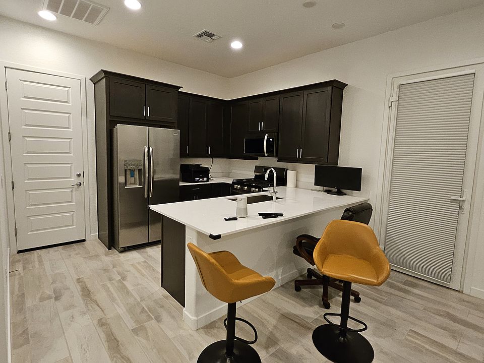 1st image of 7701 W Desert Spoon Dr