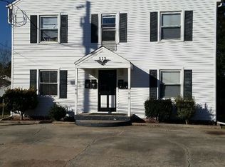 513 E 14th St APT 2, Lumberton, NC 28358