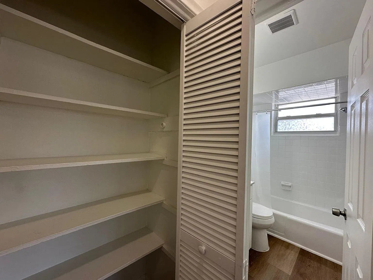 Van Buren St Apts II LLC — Photo 2
