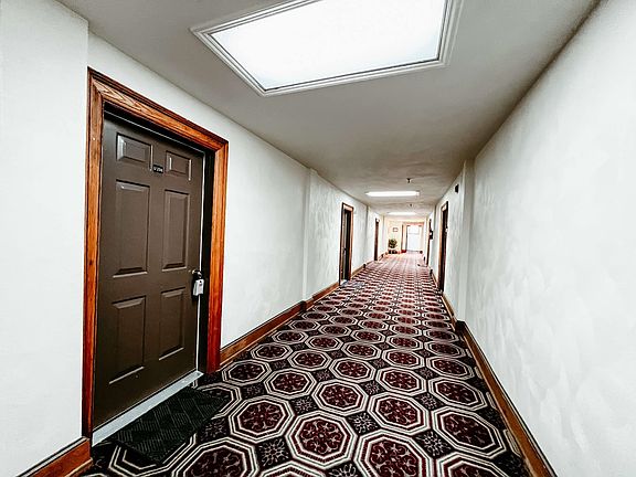 5th image of 303 W Main St Unit 206