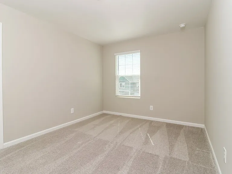 515 Knightsbridge Ln — Photo 13