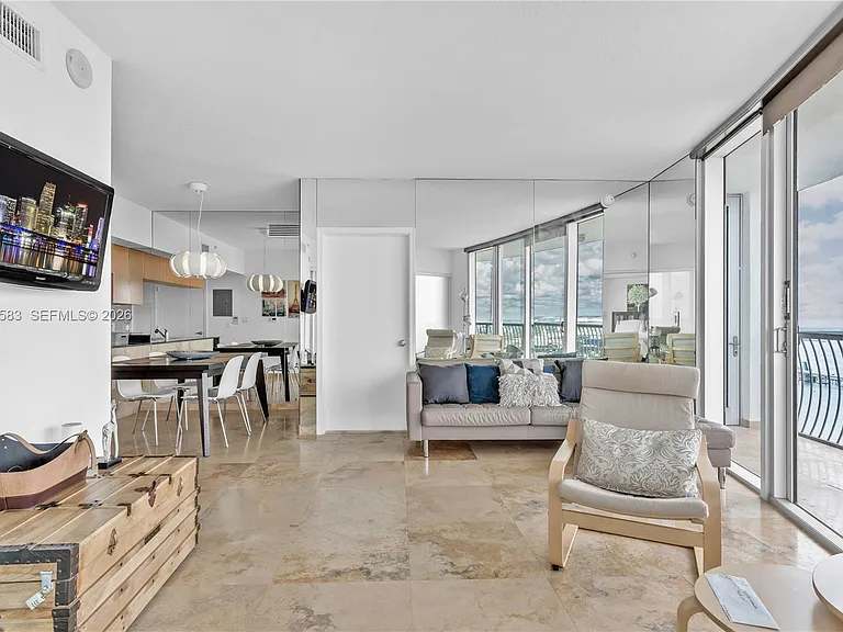 1750 N Bayshore Dr #5014 — Photo 25