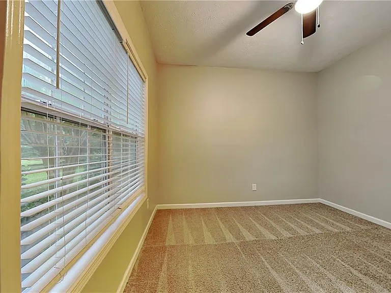 1480 Princeton View Ct — Photo 11