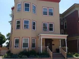 38 Robinson St, Dorchester, MA 02122