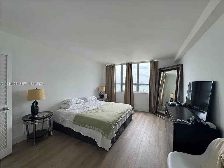 1500 Bay Rd #718S — Photo 28