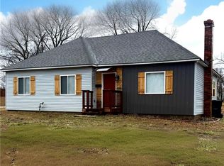 210 W 7th St, Knob Noster, MO 65336