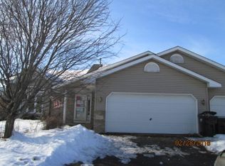 11582 Butternut St NW, Coon Rapids, MN 55448