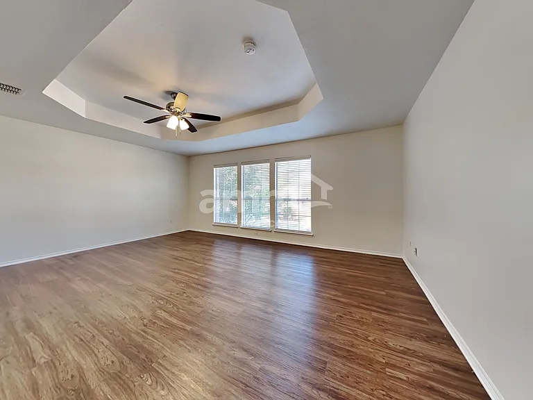 1135 Trinity Trl — Photo 14