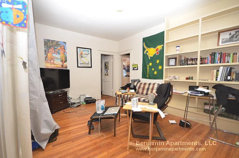 1161 Boylston St #3