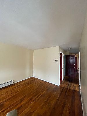 5th image of 652 E 79th St Floor 3