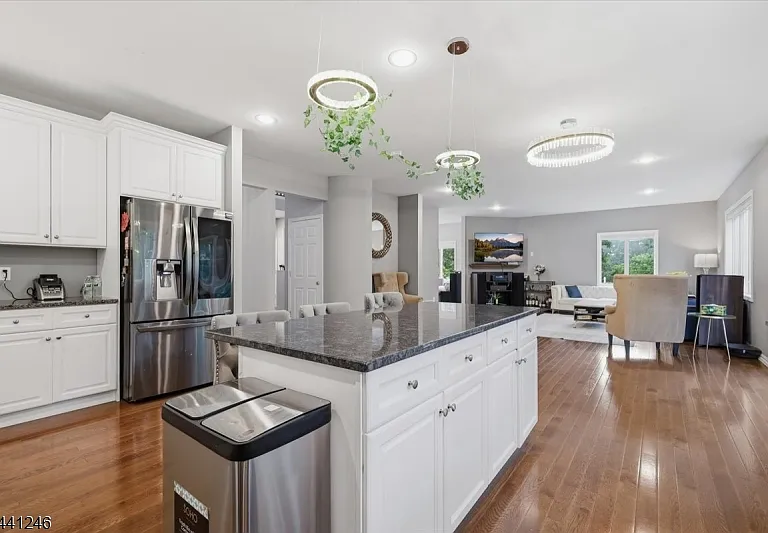 18 Puddingstone Rd — Photo 16