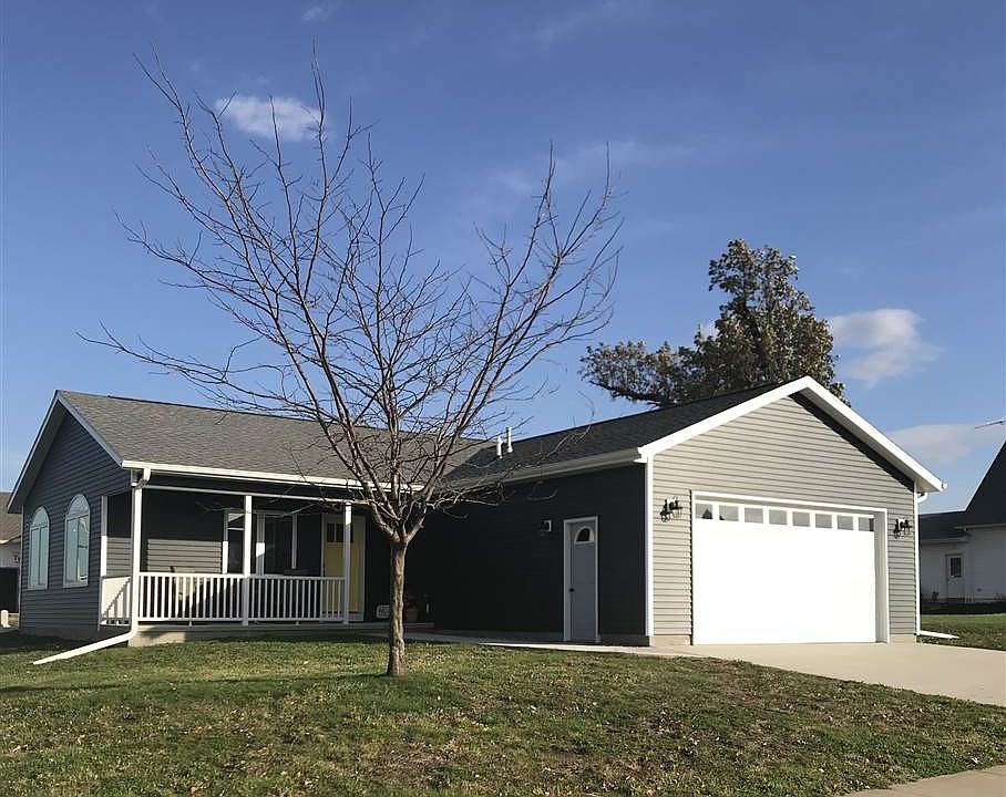 1st image of 802 4th Ave