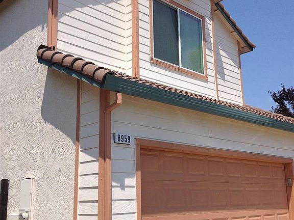2nd image of 8959 Cobble Crest Dr